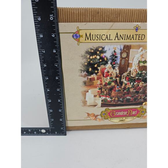 Grandeur Noel Musical Waterglobe Collectors Edition 2002 #15571 NOT WORKING READ - Picture 14 of 16